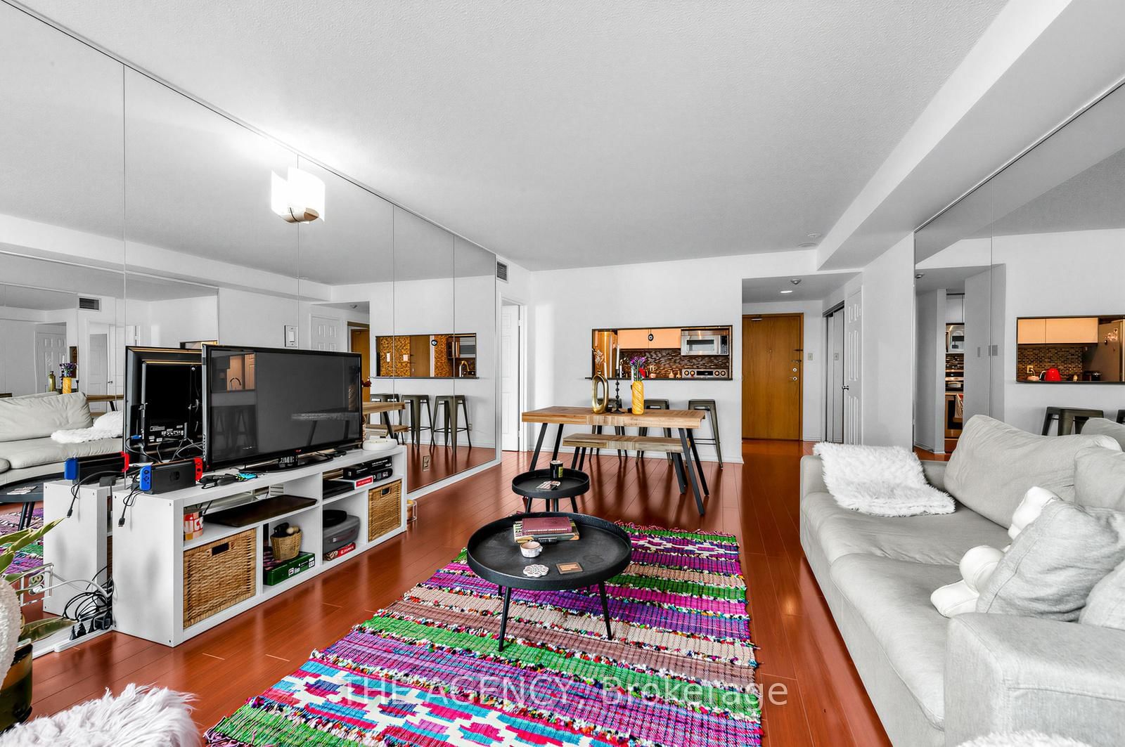 99 Harbour Square, Unit 606 - Photo 16