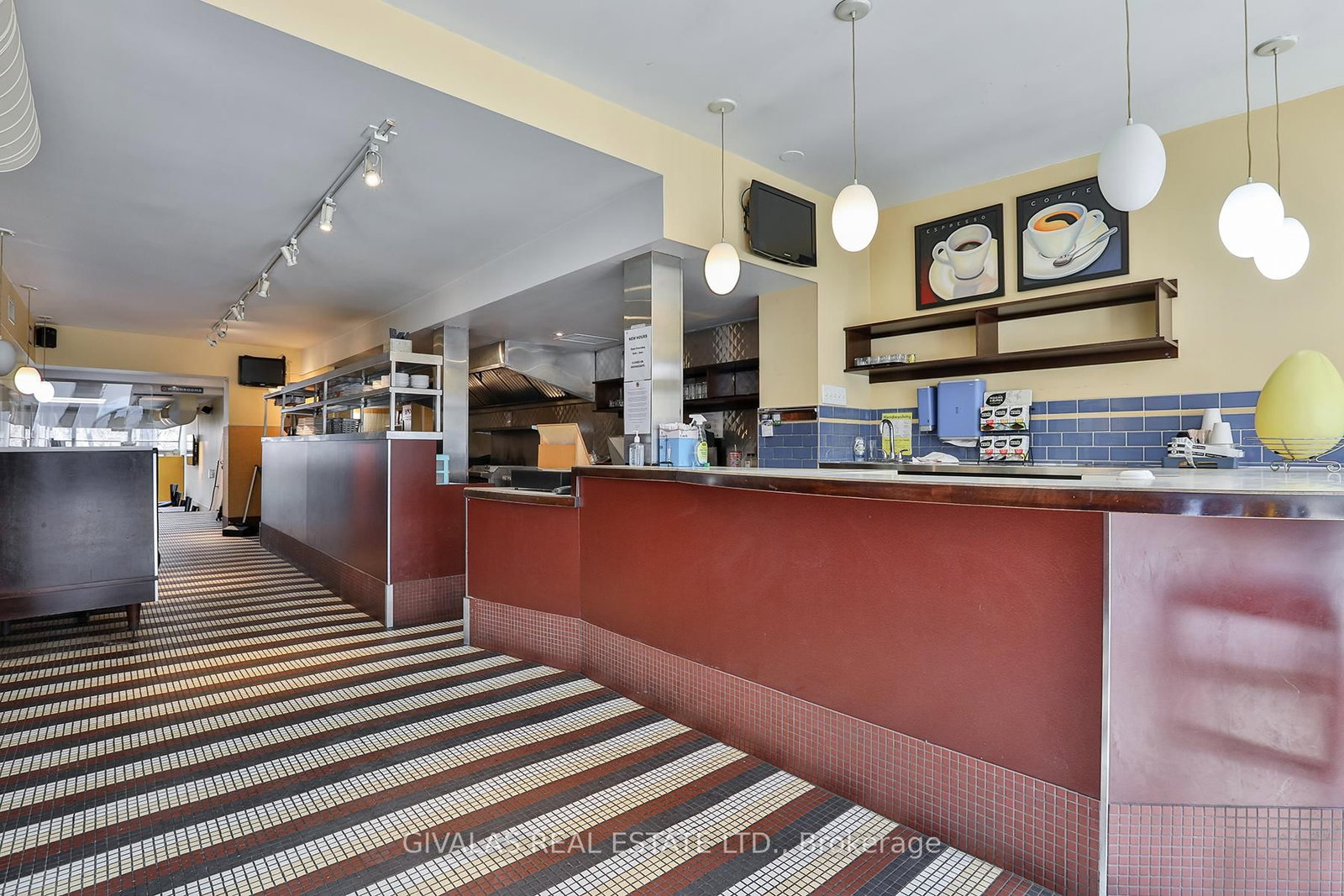 174 Eglinton Avenue W - Photo 7