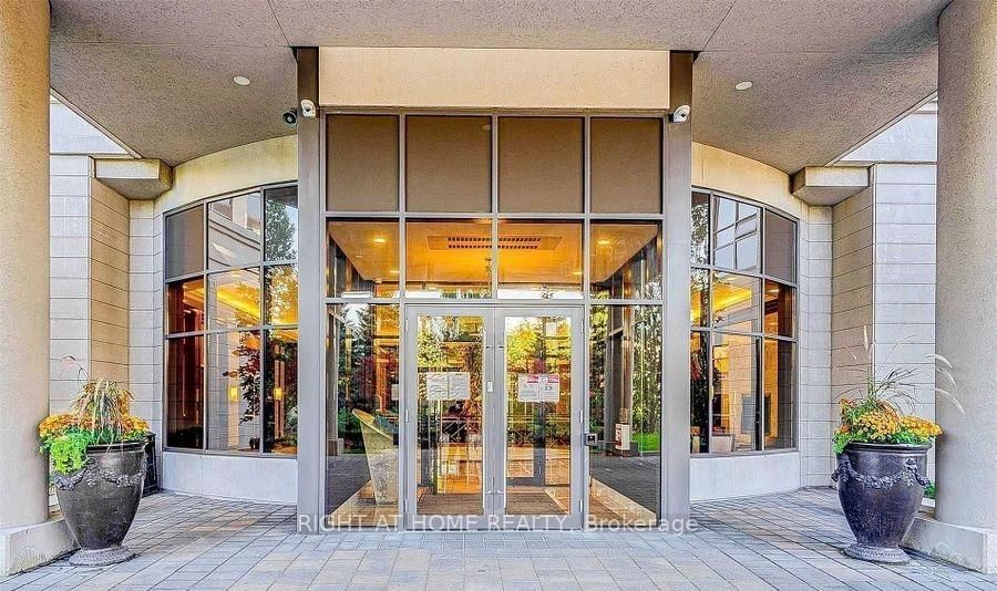 135 Wynford Drive, Unit 209 - Photo 2