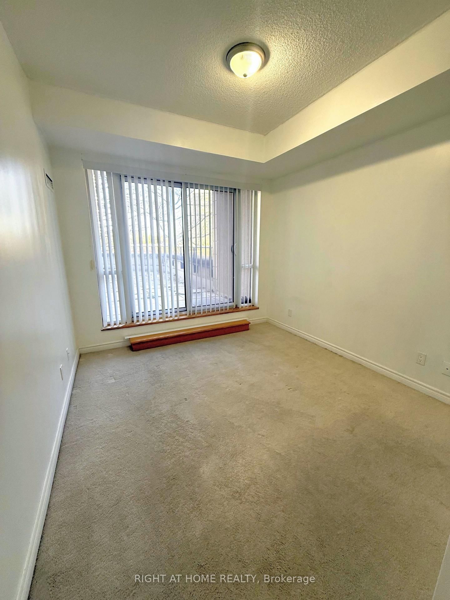 135 Wynford Drive, Unit 209 - Photo 8