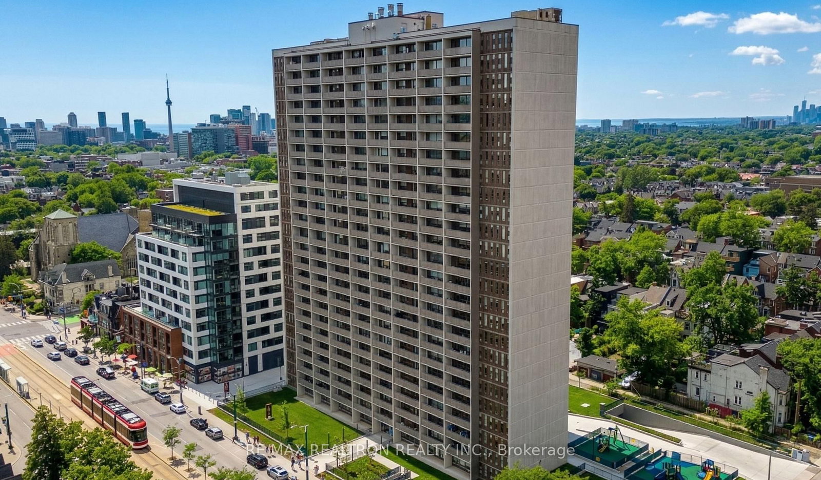 666 Spadina Ave Avenue, Unit 1512