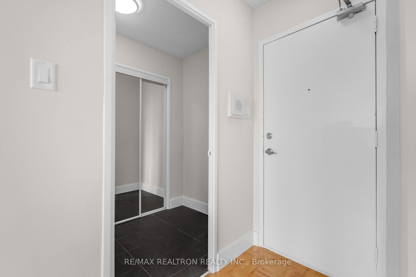 666 Spadina Ave Avenue, Unit 1512 - Photo 14