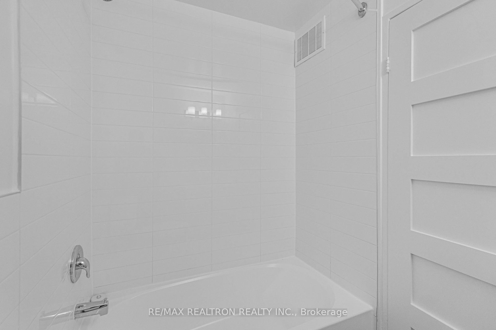 666 Spadina Ave Avenue, Unit 1512 - Photo 16