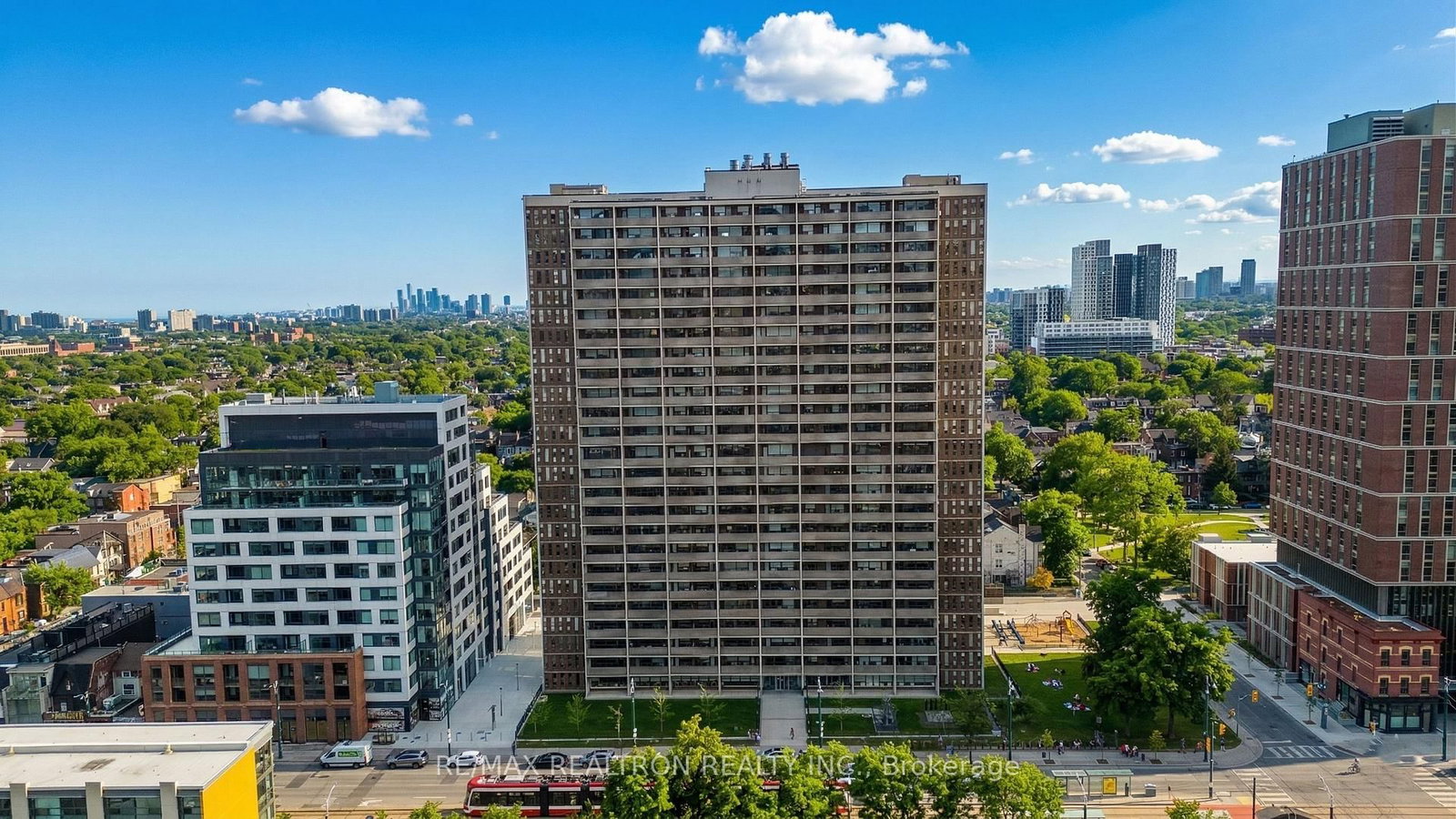 666 Spadina Ave Avenue, Unit 1512 - Photo 2