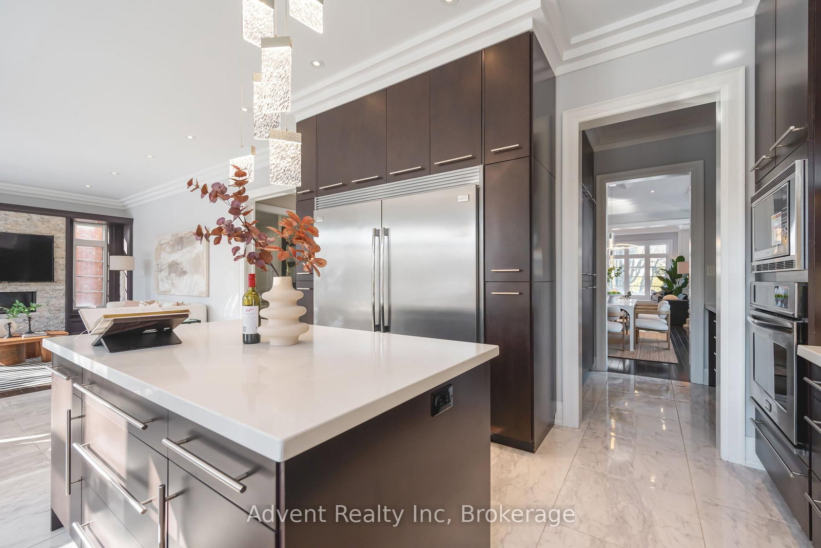 141 Connaught Avenue - Photo 16