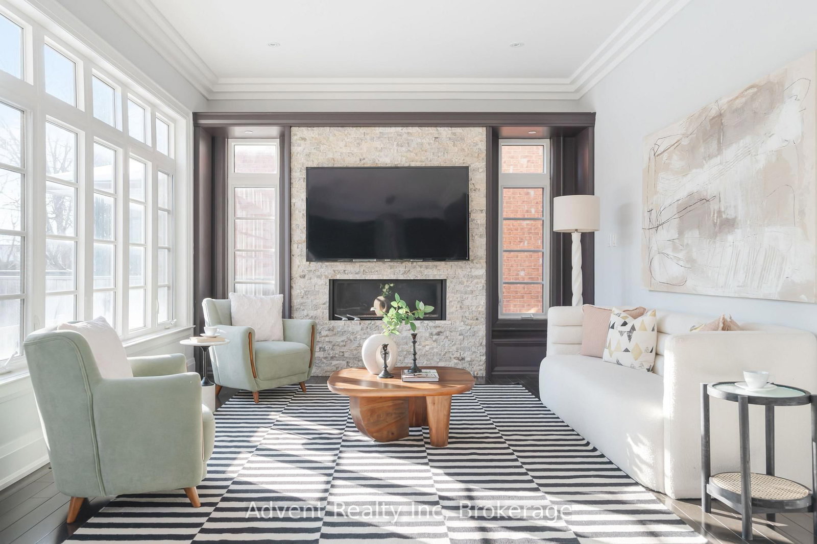 141 Connaught Avenue - Photo 20