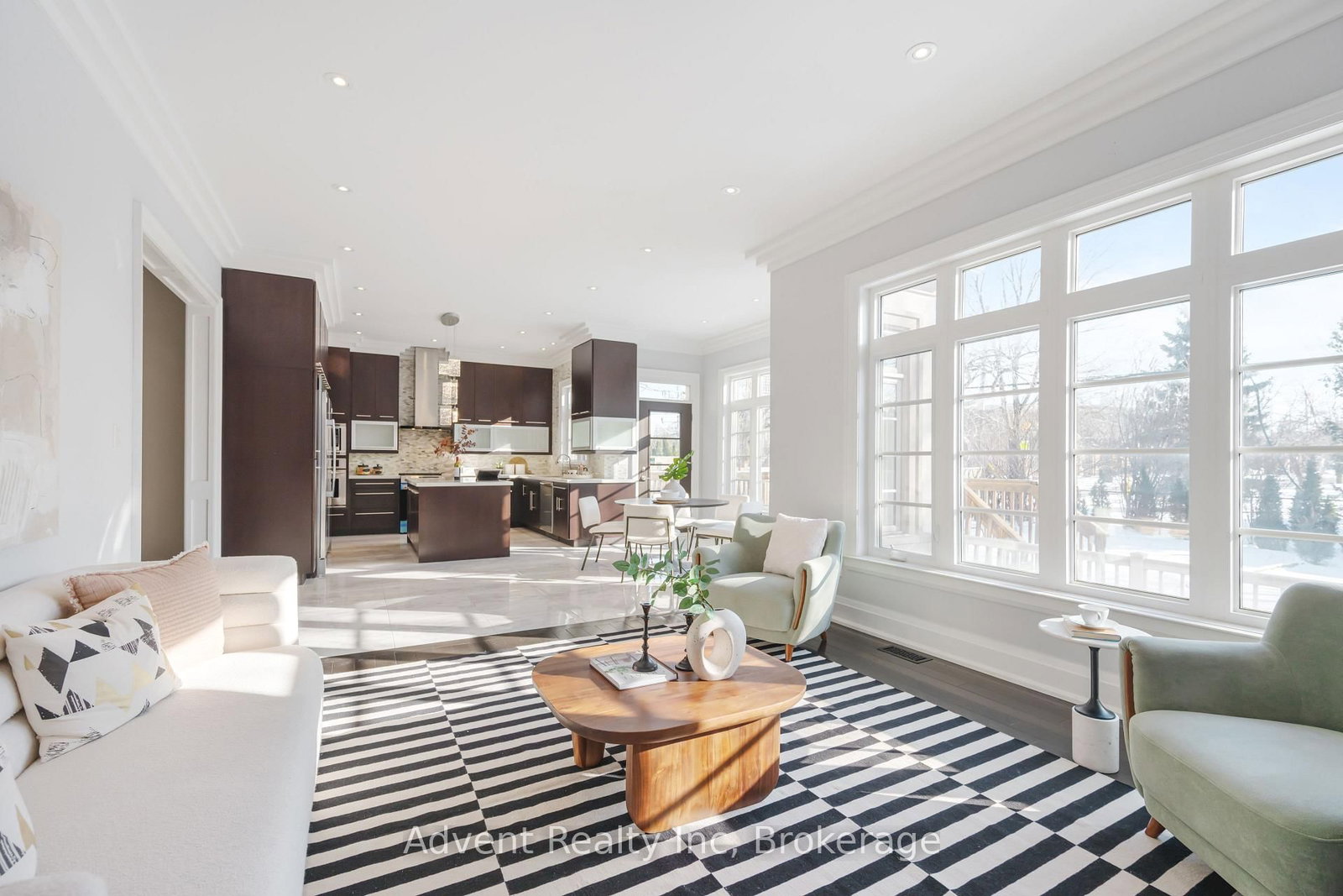 141 Connaught Avenue - Photo 21