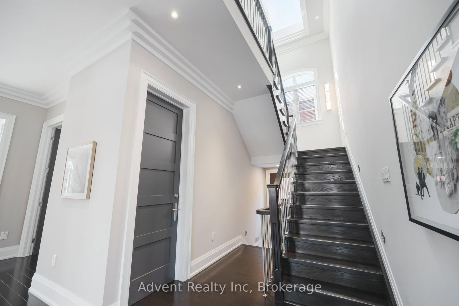 141 Connaught Avenue - Photo 25