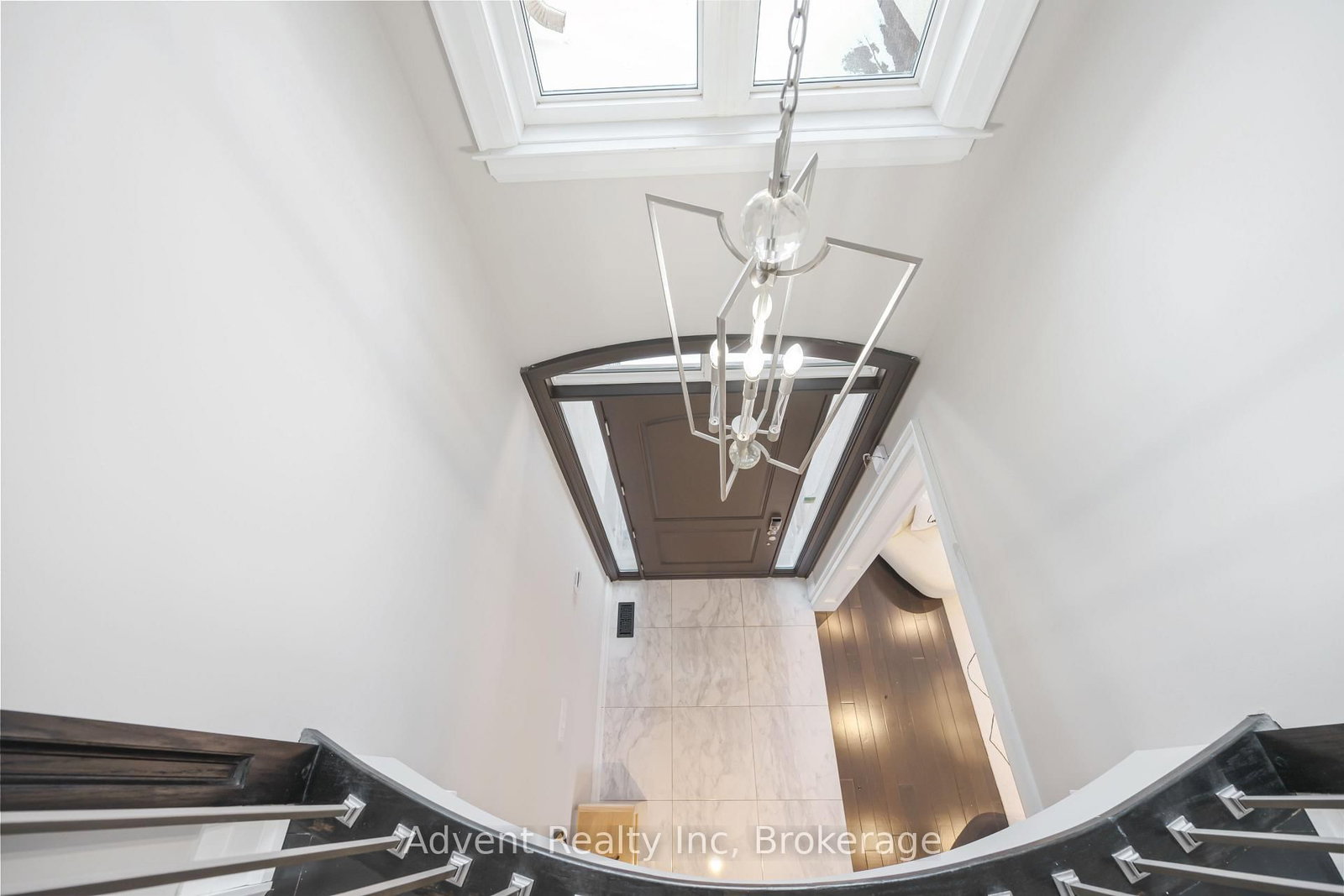 141 Connaught Avenue - Photo 26