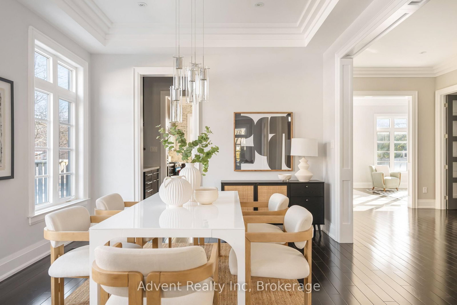 141 Connaught Avenue - Photo 8