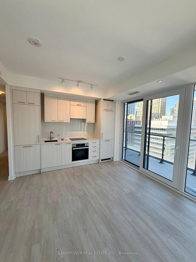 1905 - 634 Church Street