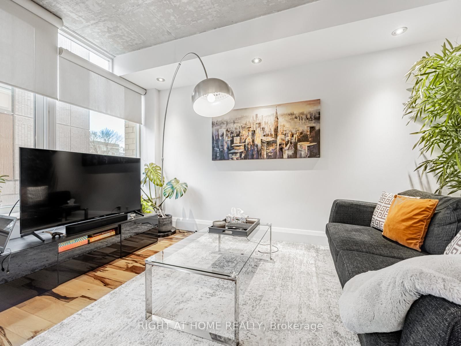 50 Camden Street, Unit 405 - Photo 7