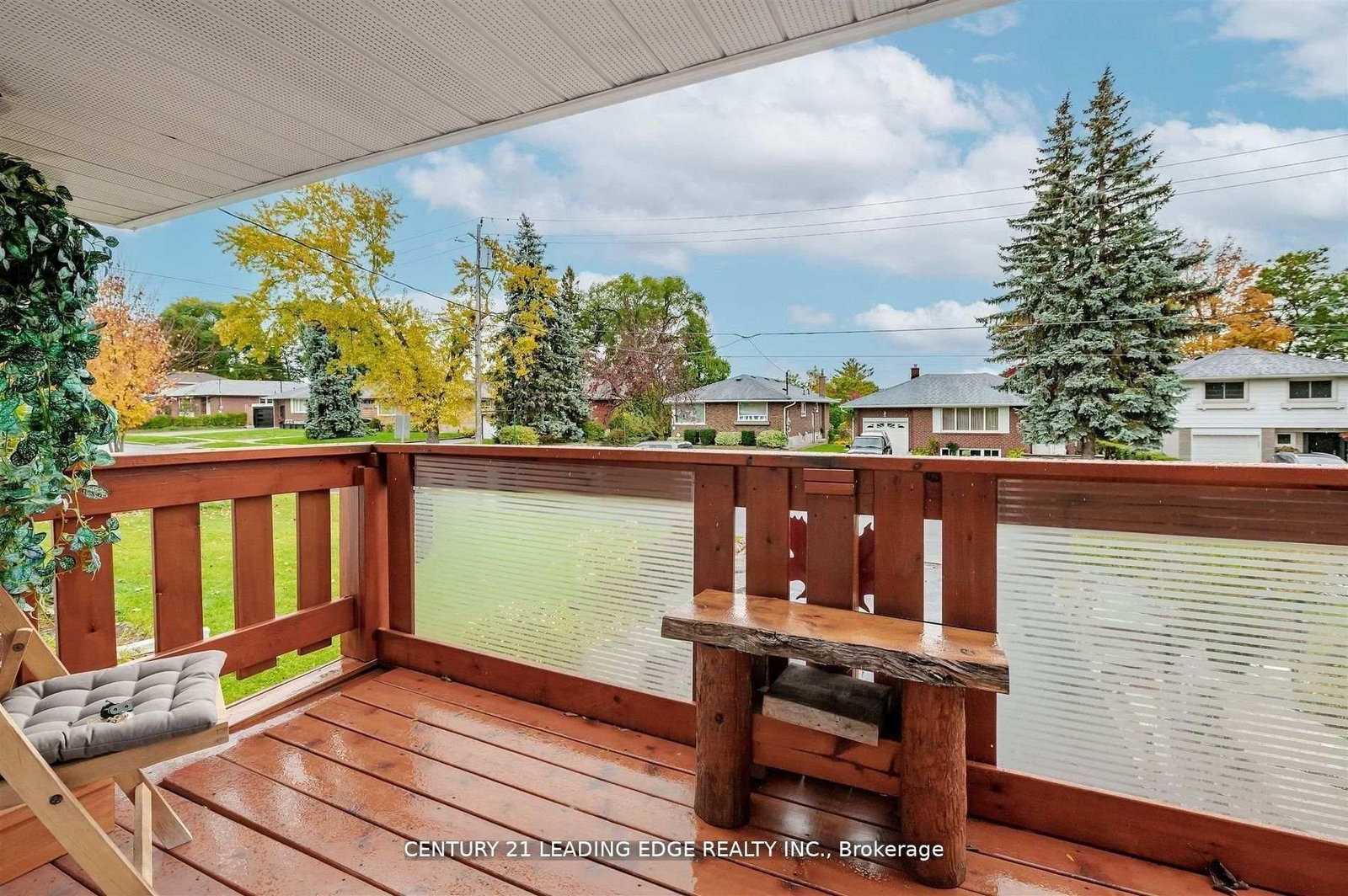 Detached House for sale at 112 Wyndcliff Crescent, Toronto, Ontario, M4A 2K3 - Victoria Village - MLS: C12982906