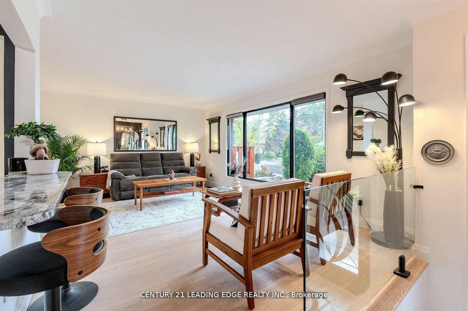 Detached House for sale at 112 Wyndcliff Crescent, Toronto, Ontario, M4A 2K3 - Victoria Village - MLS: C12982906