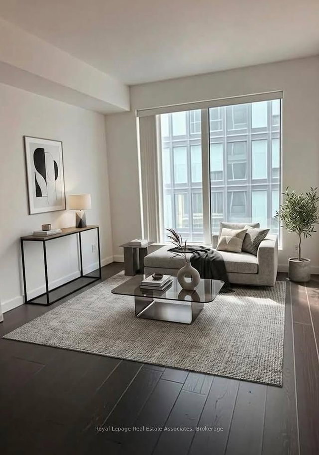 2206 - 68 Shuter Street