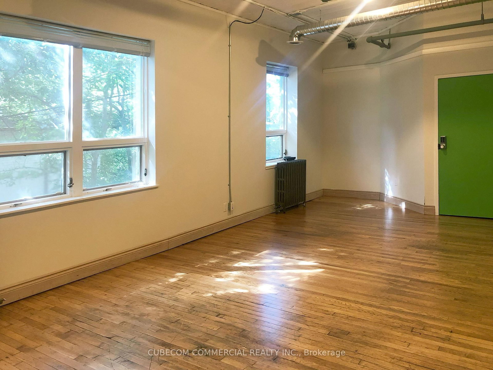 65 Bellwoods Avenue, Unit 2nd Floor - Photo 2