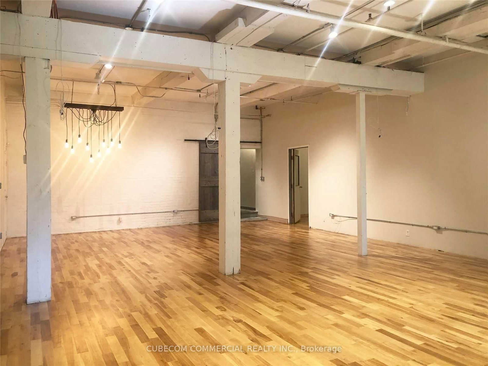 65 Bellwoods Avenue, Unit 1st and 2nd Floors - Photo 2