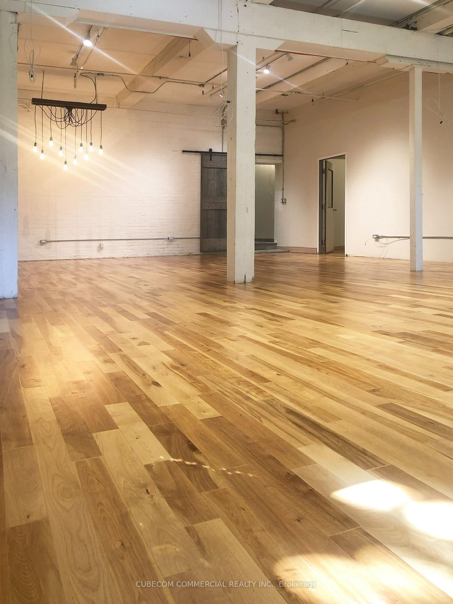 65 Bellwoods Avenue, Unit 1st and 2nd Floors - Photo 3