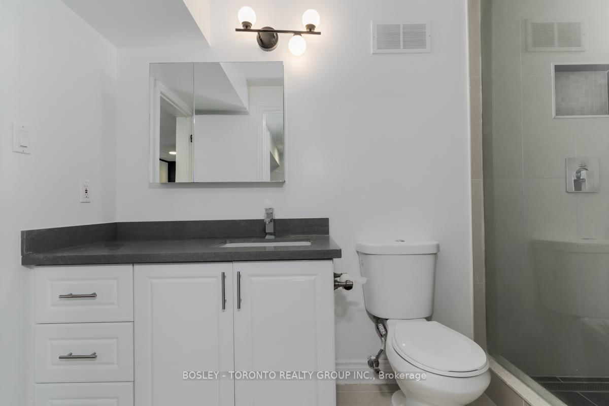 63 Burndale Avenue, Unit Lower - Photo 12