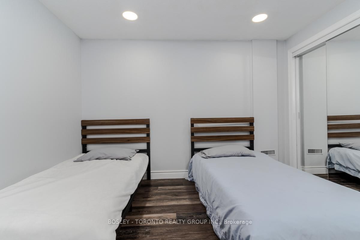 63 Burndale Avenue, Unit Lower - Photo 17