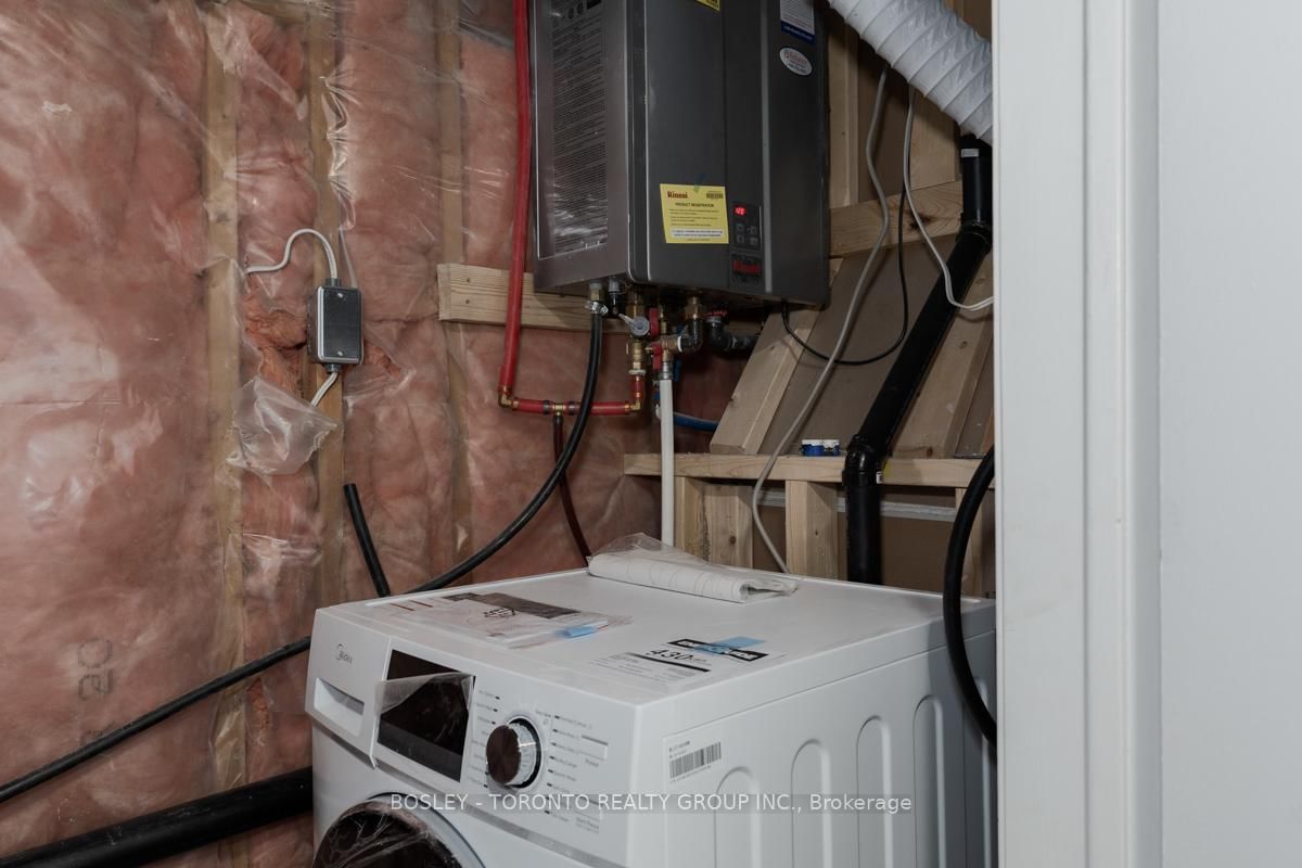 63 Burndale Avenue, Unit Lower - Photo 22