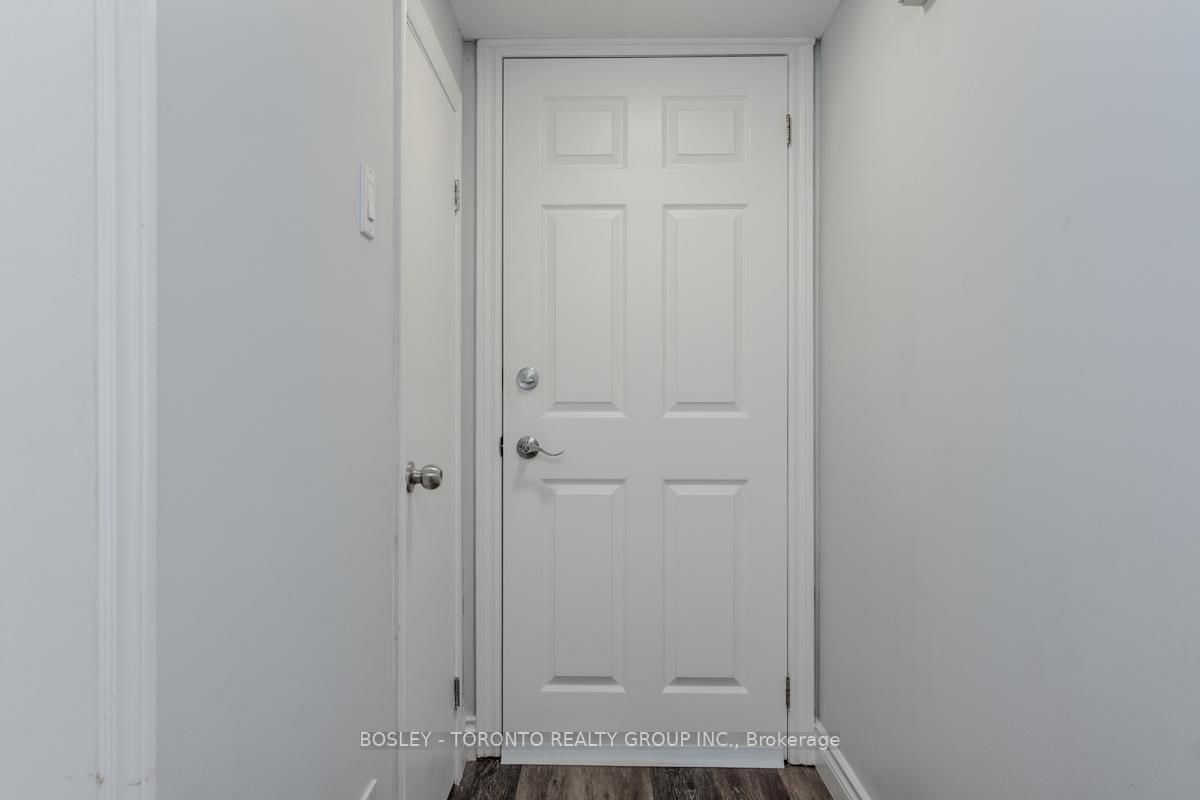 63 Burndale Avenue, Unit Lower - Photo 24