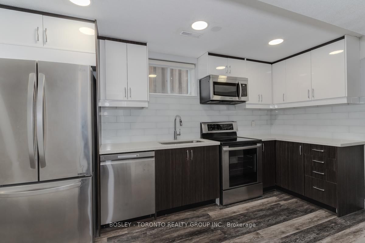 63 Burndale Avenue, Unit Lower - Photo 6