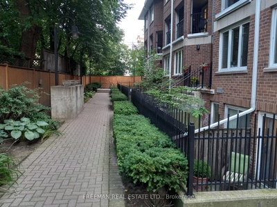 28 - 217 St. George St | Toronto | Image