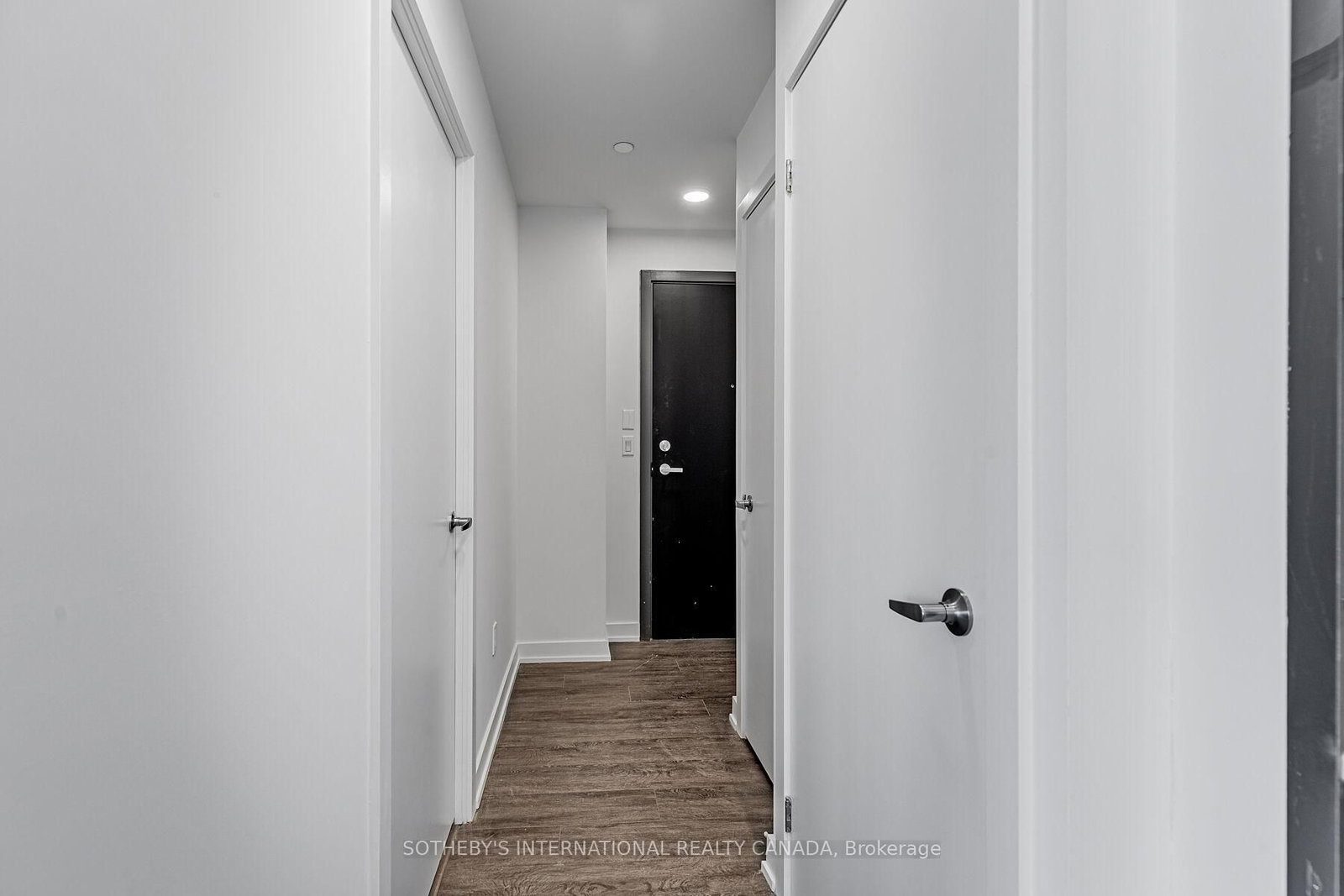 1 Cardiff Road, Unit 801 - Photo 3