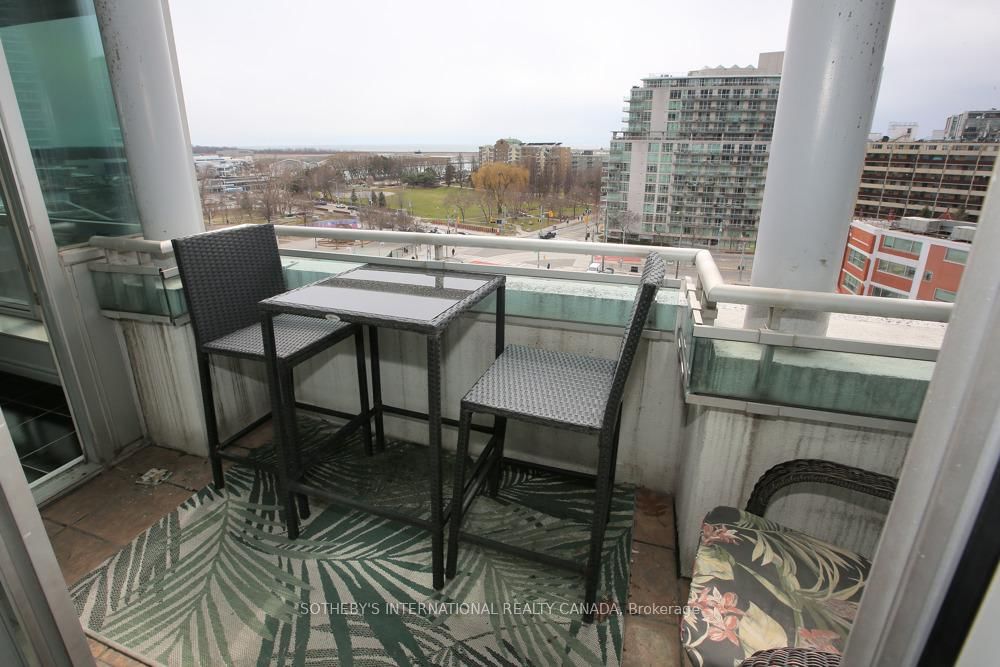 600 Queen Quay W, Unit SPH22 - Photo 22