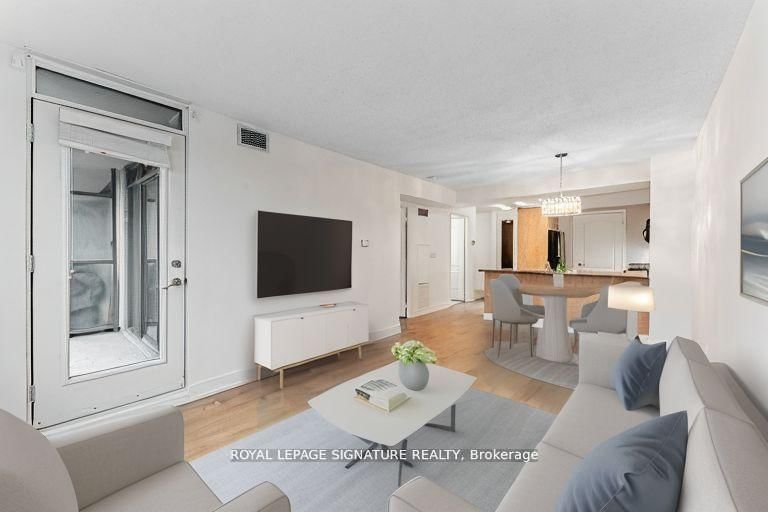 205 The Don Way W, Unit 411