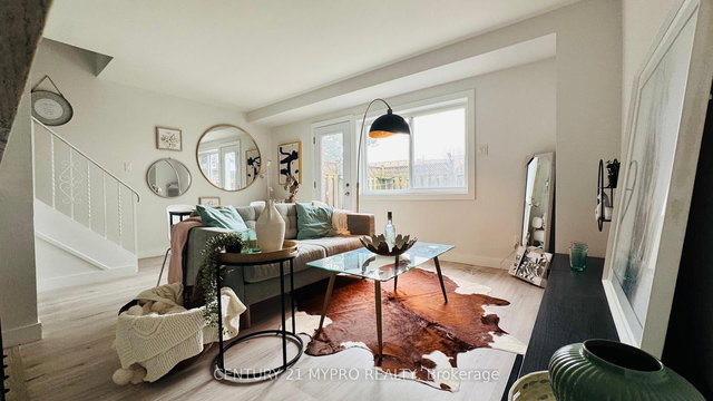 121 - 67 godstone Road