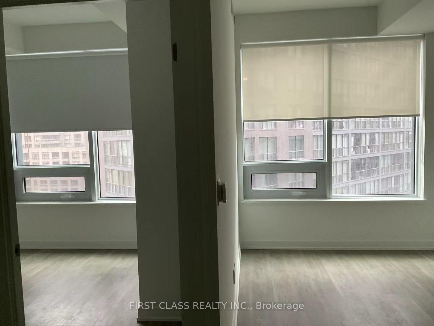 8 Wellesley Street W, Unit 1001 - Photo 5