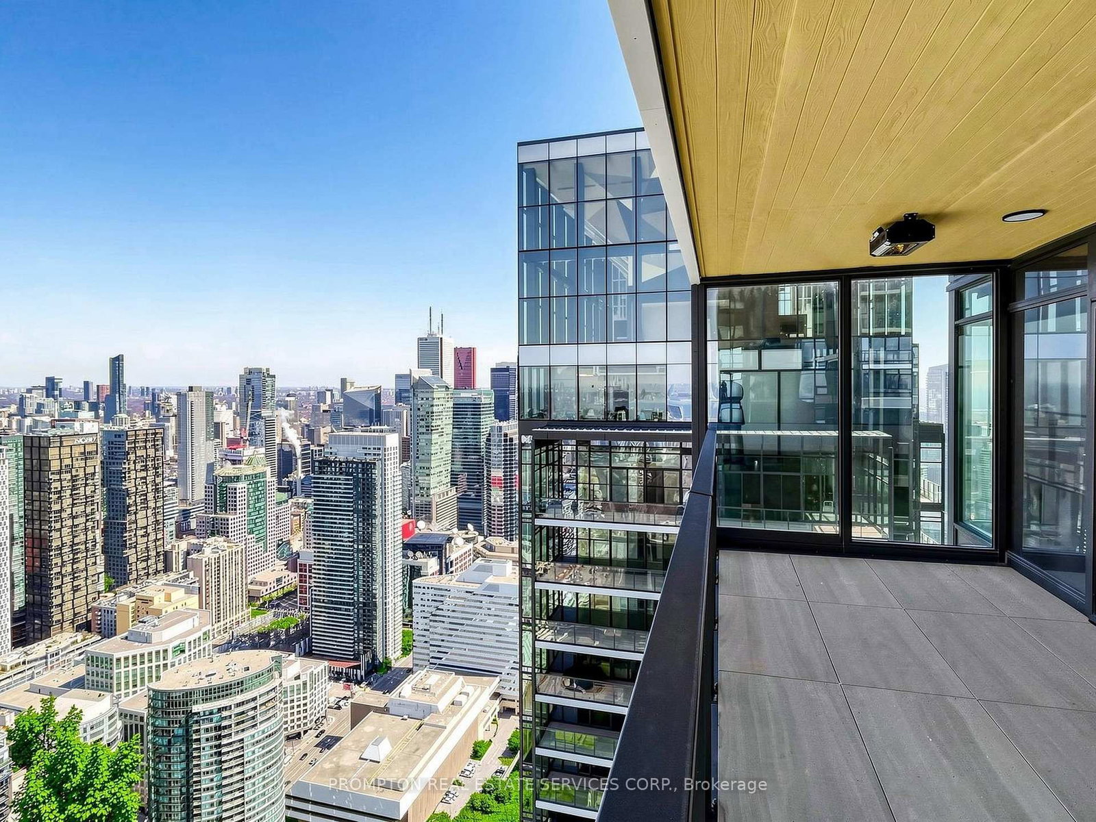 Condo for sale at 7203-3 CONCORD CITYPLACE Way, Toronto, Ontario, M5V 0X4 - Waterfront Communities C1 - MLS: C12983766