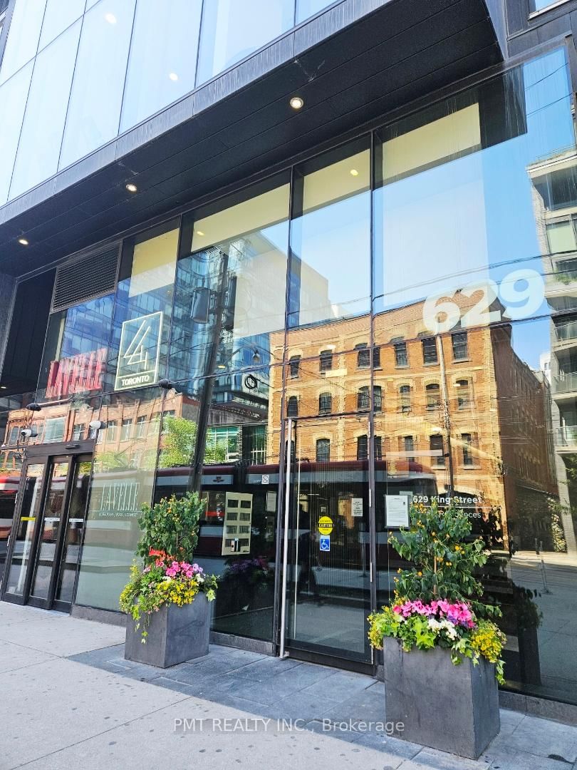 629 King Street W, Unit 709 - Photo 2