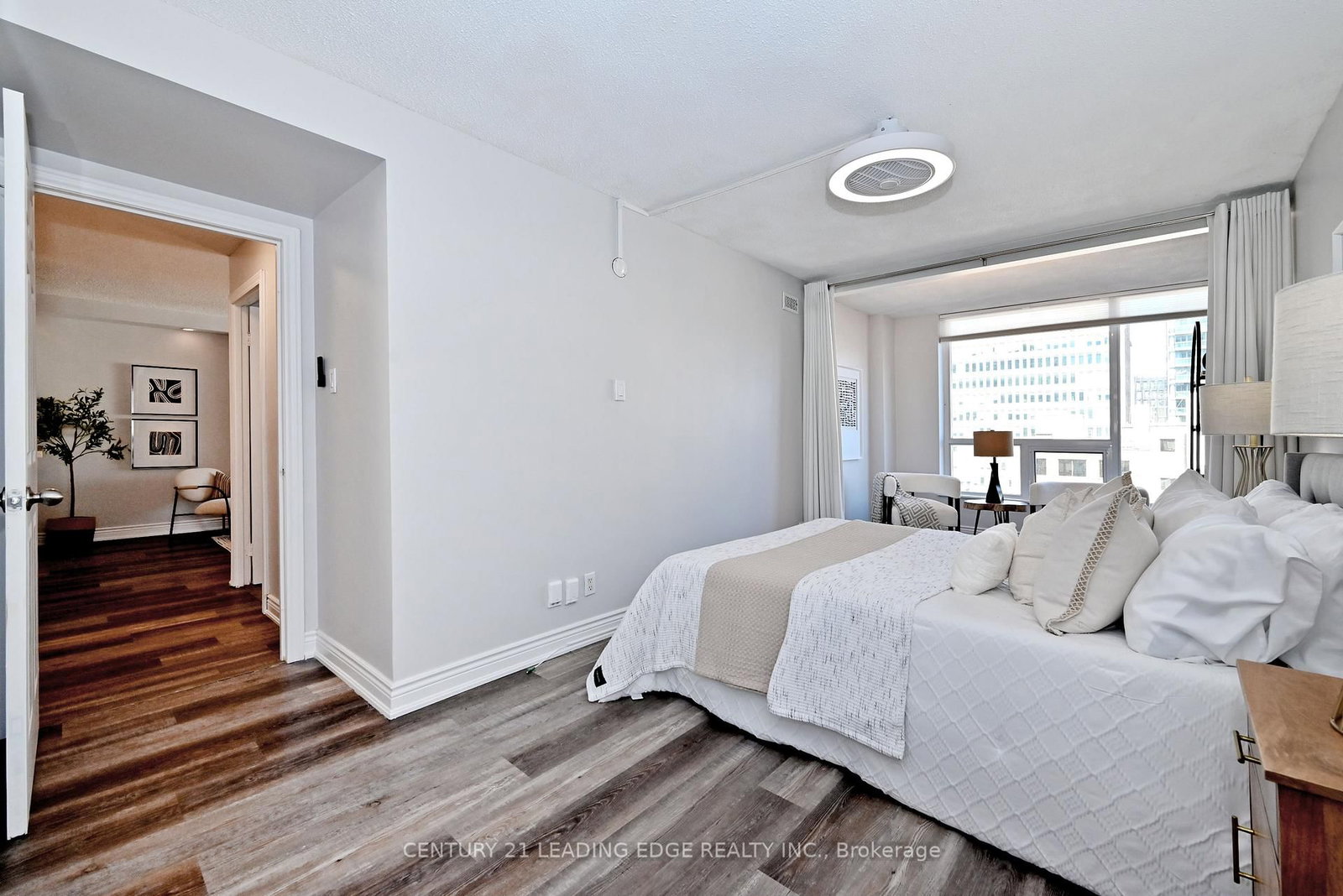 92 King Street E, Unit 1106 - Photo 25