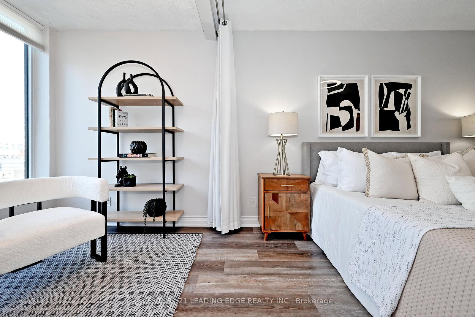 92 King Street E, Unit 1106 - Photo 27