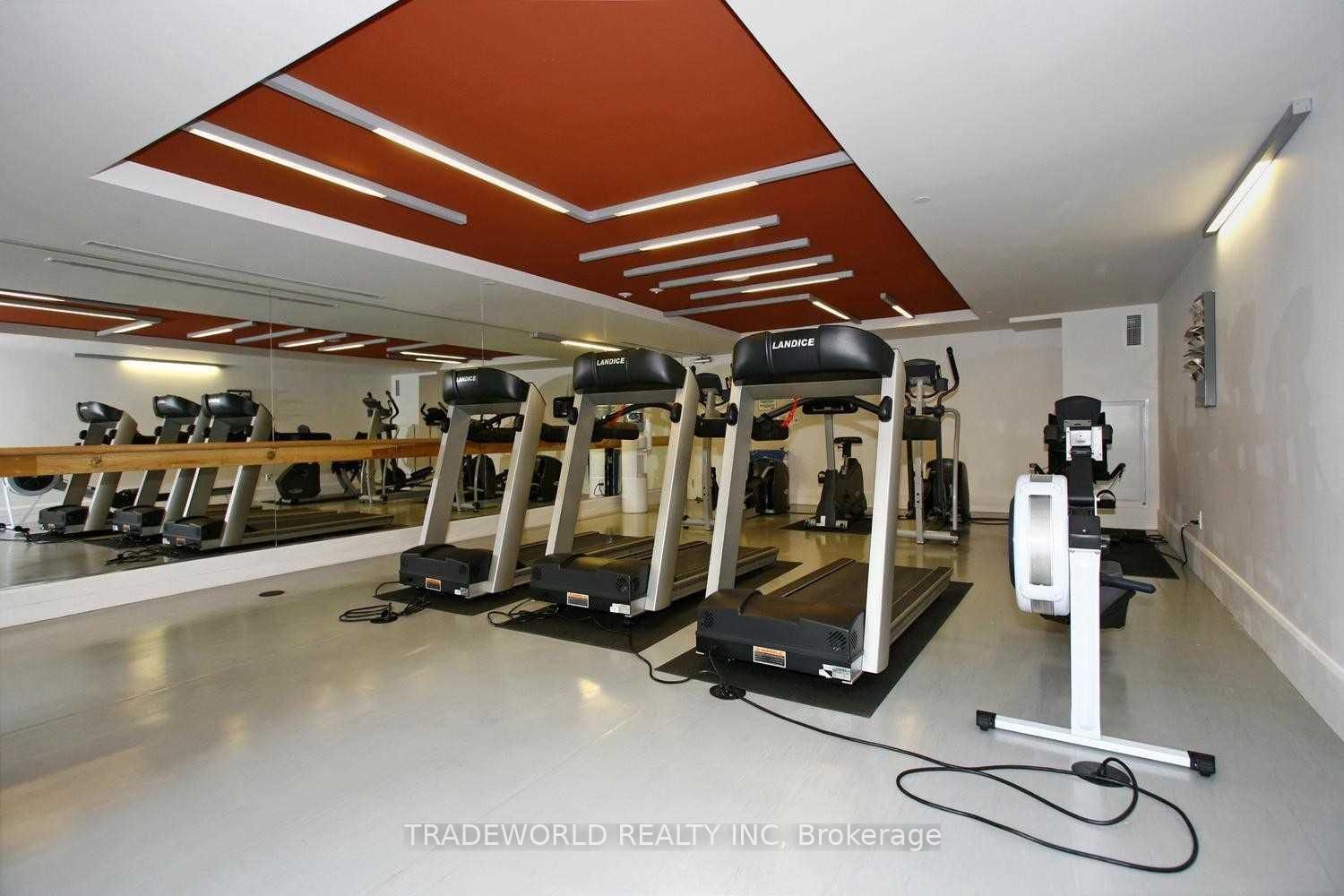 111 Elizabeth Street, Unit 1552 - Photo 14