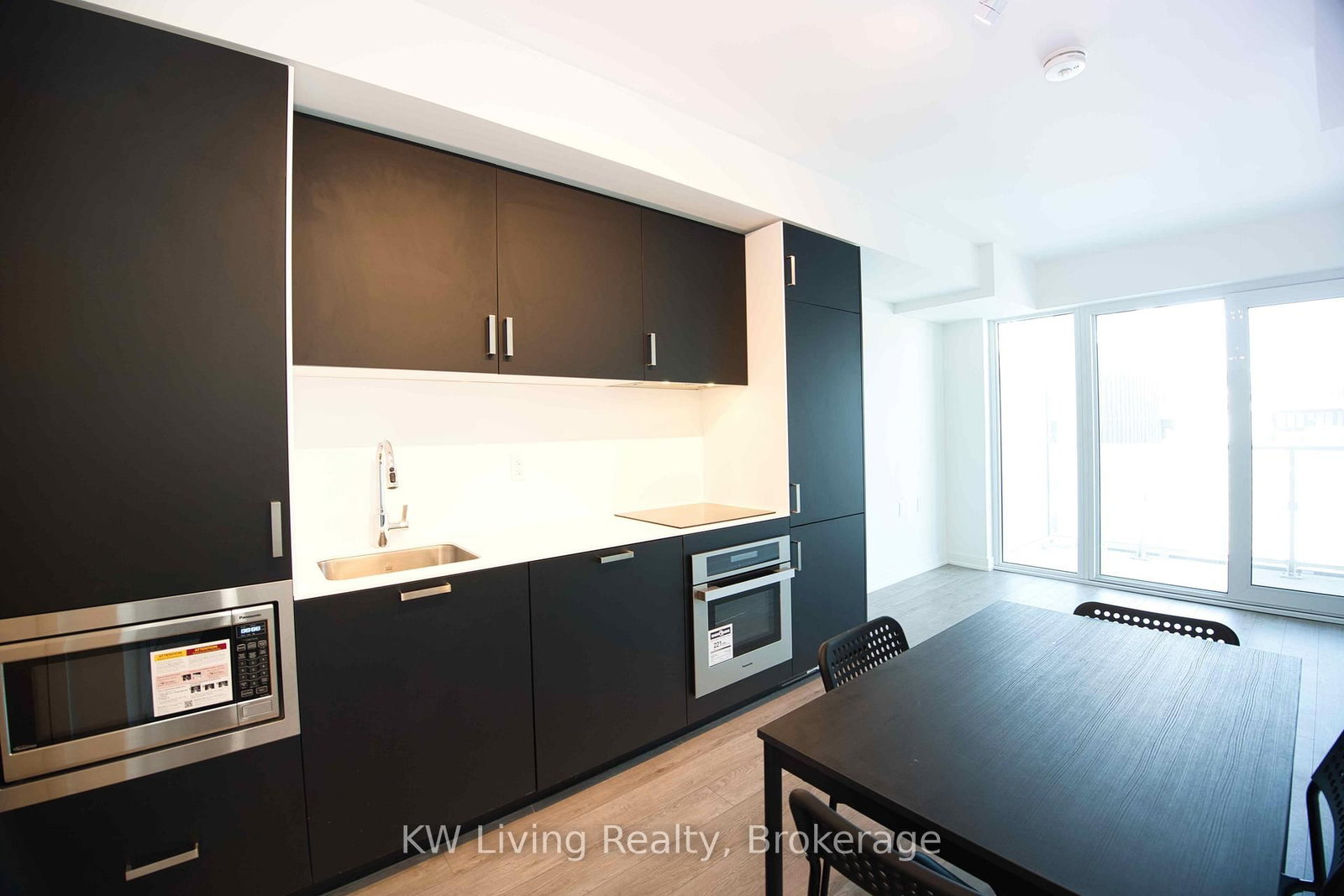88 Queen Street E, Unit 3016 - Photo 3