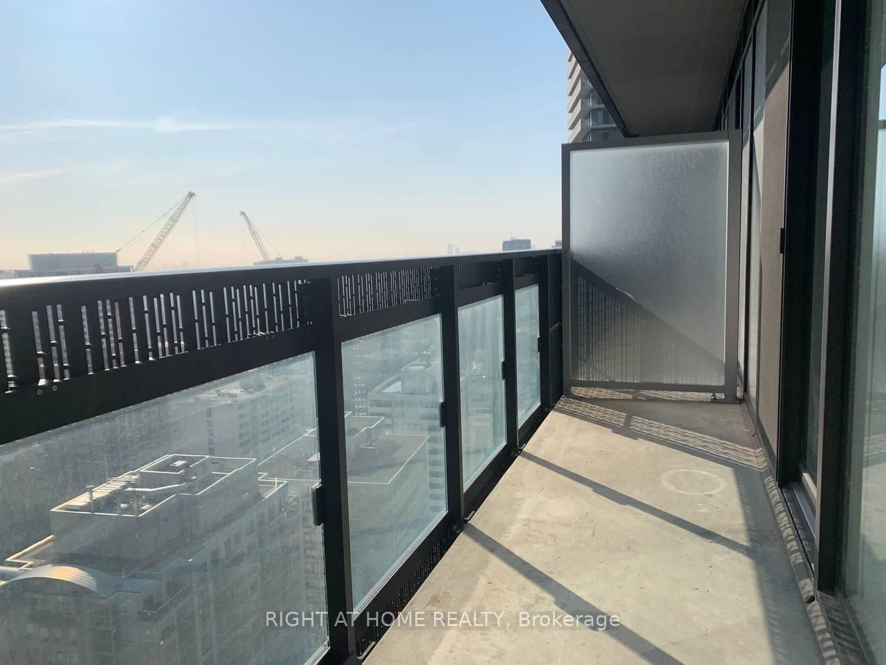 8 Eglinton Avenue E, Unit 2210 - Photo 9