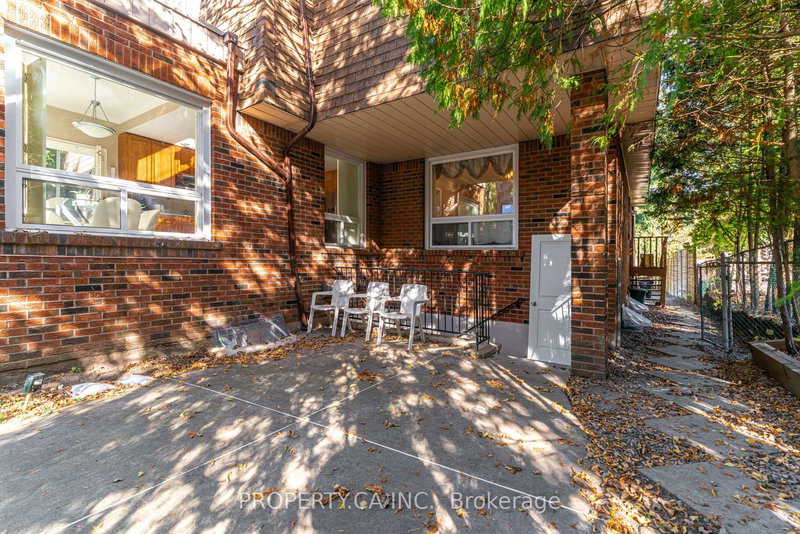 BSMT - 16 Fleming Dr, Toronto, M2K 2N9 | Image 3
