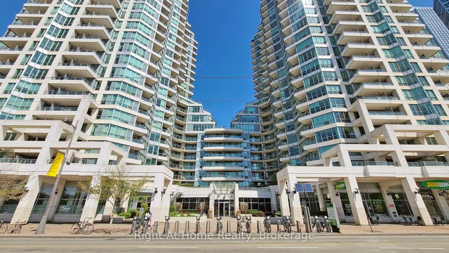 209 - 228 Queens Quay W