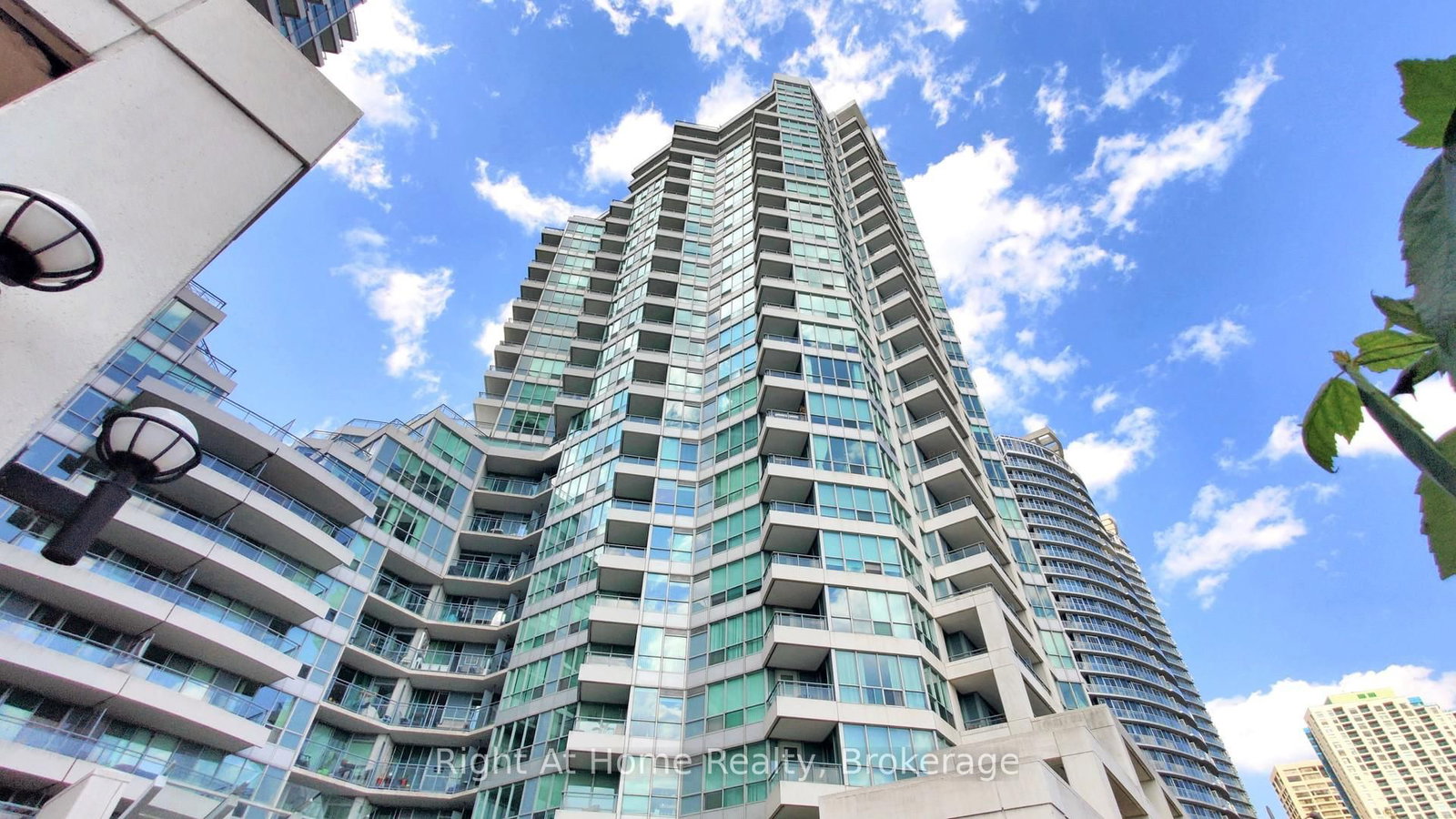 Condo for sale at 209-228 Queens Quay, Toronto, Ontario, M5J 2X1 - Waterfront Communities C1 - MLS: C12984440