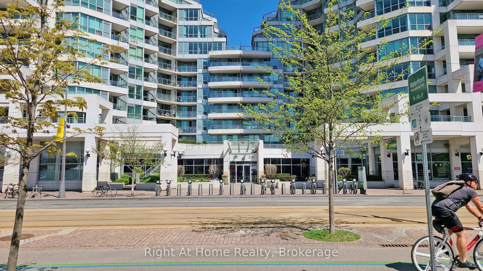 Condo for sale at 209-228 Queens Quay, Toronto, Ontario, M5J 2X1 - Waterfront Communities C1 - MLS: C12984440