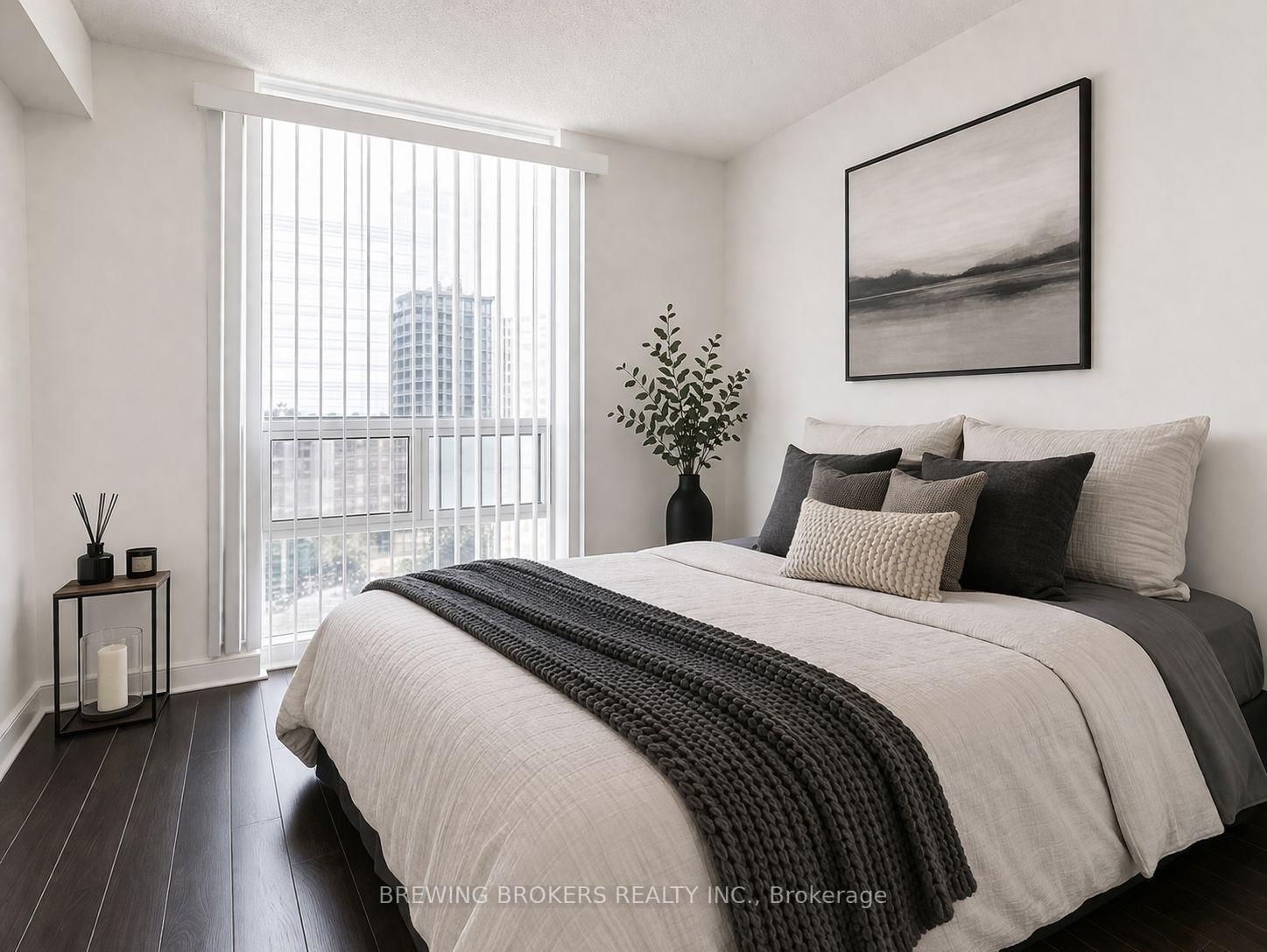 5740 Yonge Street, Unit 1307 - Photo 4