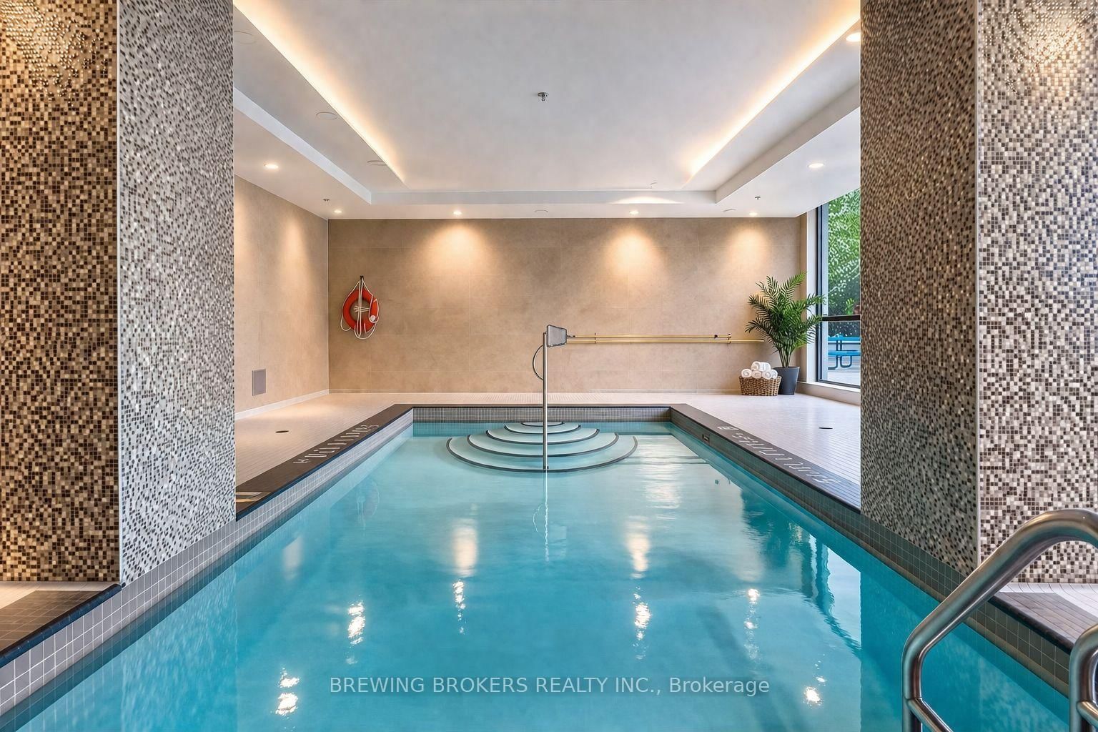 5740 Yonge Street, Unit 1307 - Photo 9