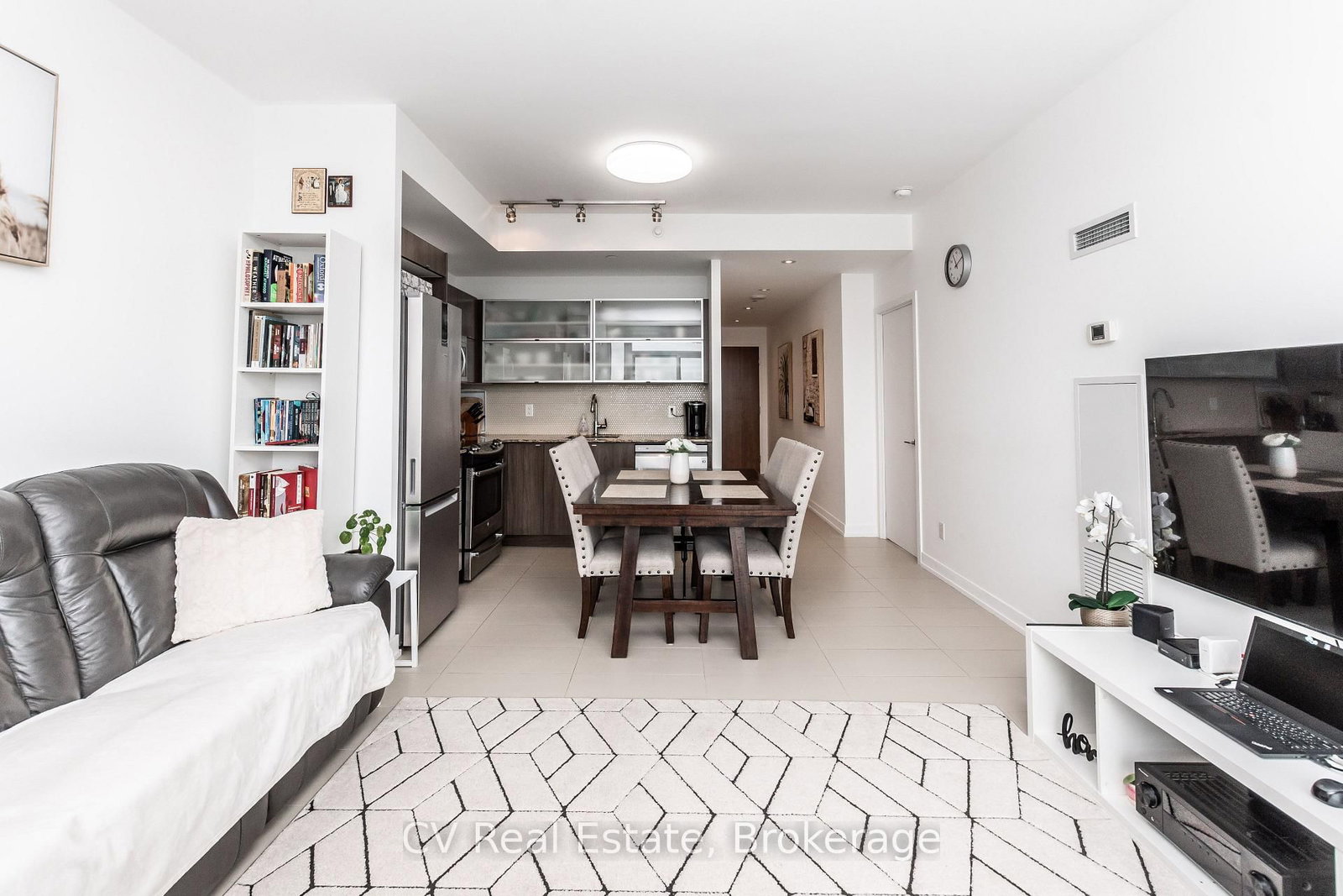 Condo for sale at 2811 - 170 Fort York Boulevard, Toronto, Ontario, M5V 0E6 - Waterfront Communities C1 - MLS: C12984610