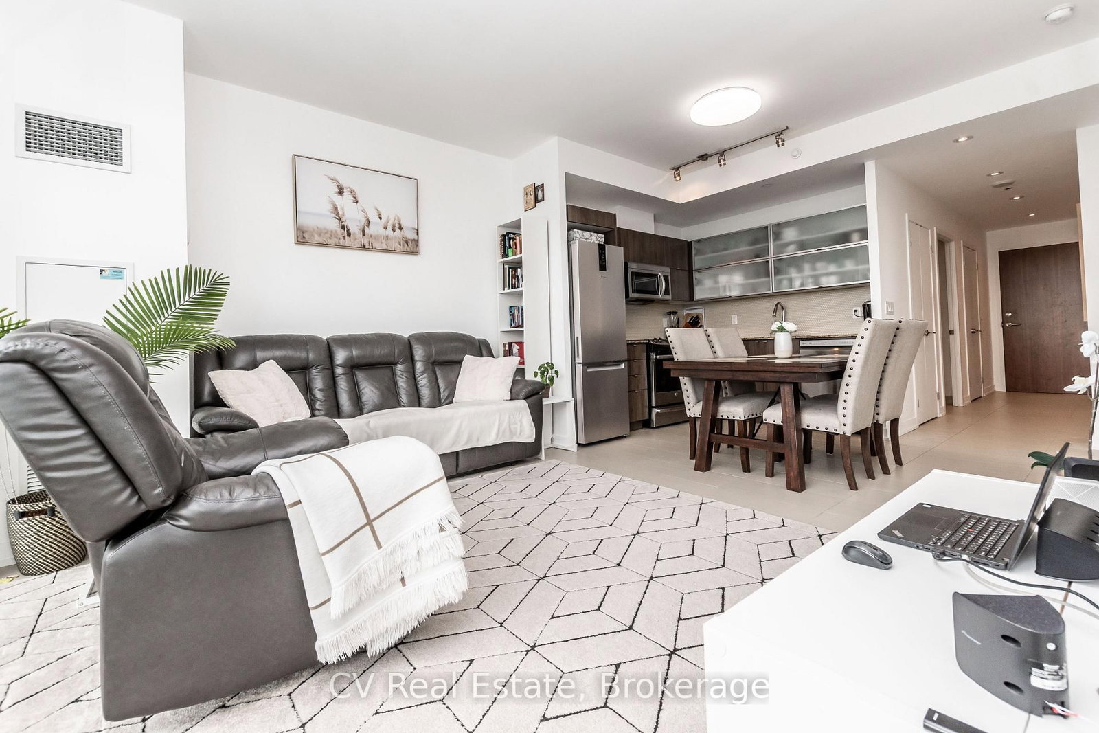 Condo for sale at 2811 - 170 Fort York Boulevard, Toronto, Ontario, M5V 0E6 - Waterfront Communities C1 - MLS: C12984610