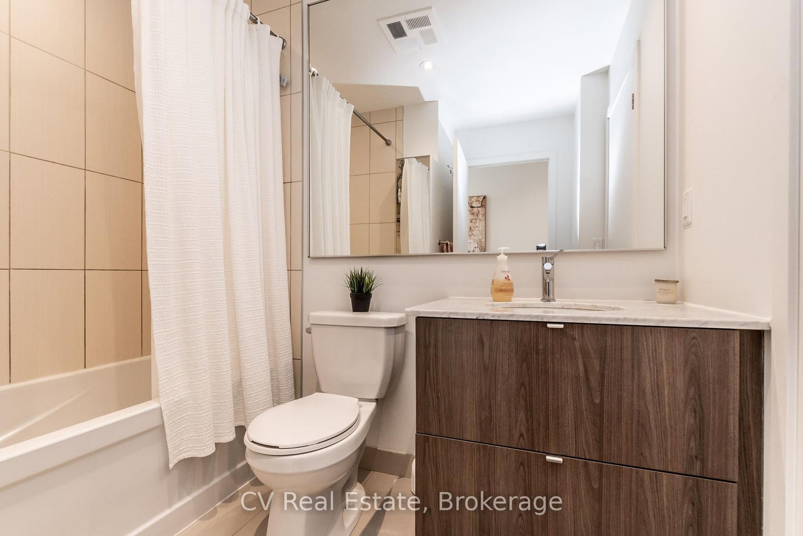 Condo for sale at 2811 - 170 Fort York Boulevard, Toronto, Ontario, M5V 0E6 - Waterfront Communities C1 - MLS: C12984610