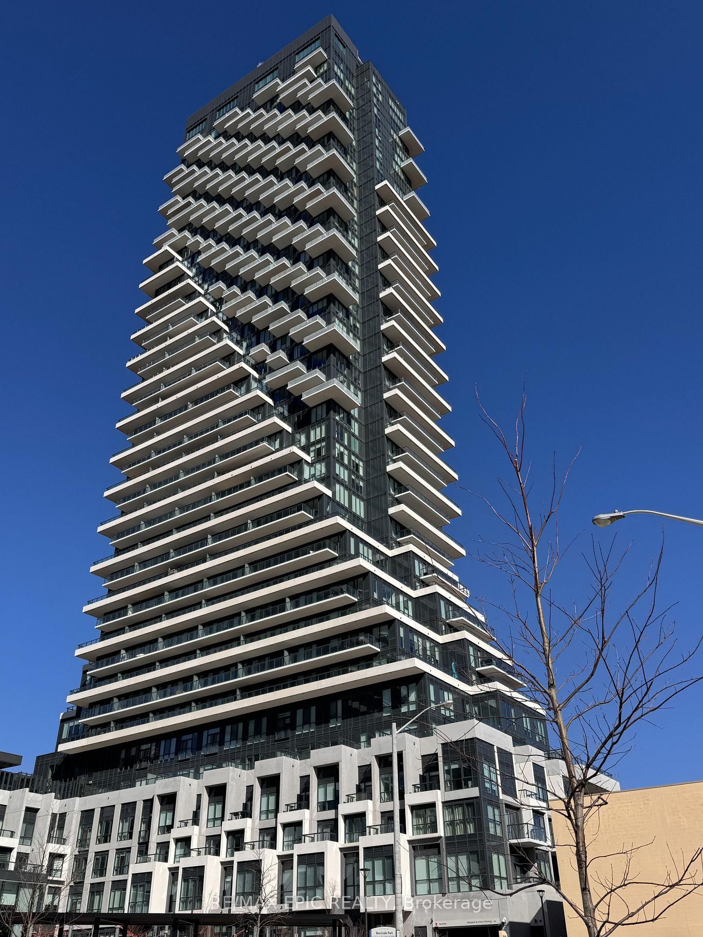 30 Inn On The Park Drive, Unit 2809 - Photo 3